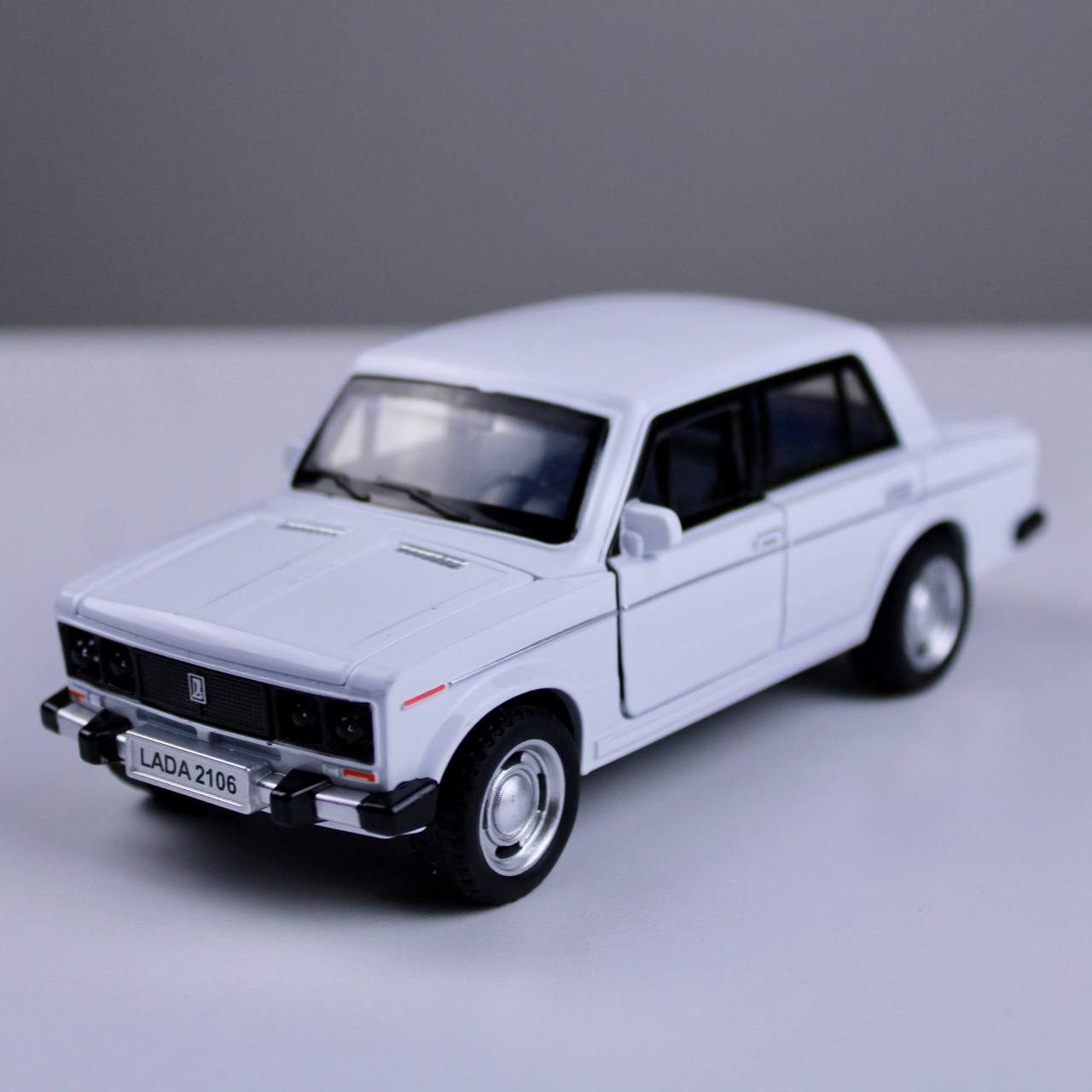 Lada 2106 – 1:32 Scale