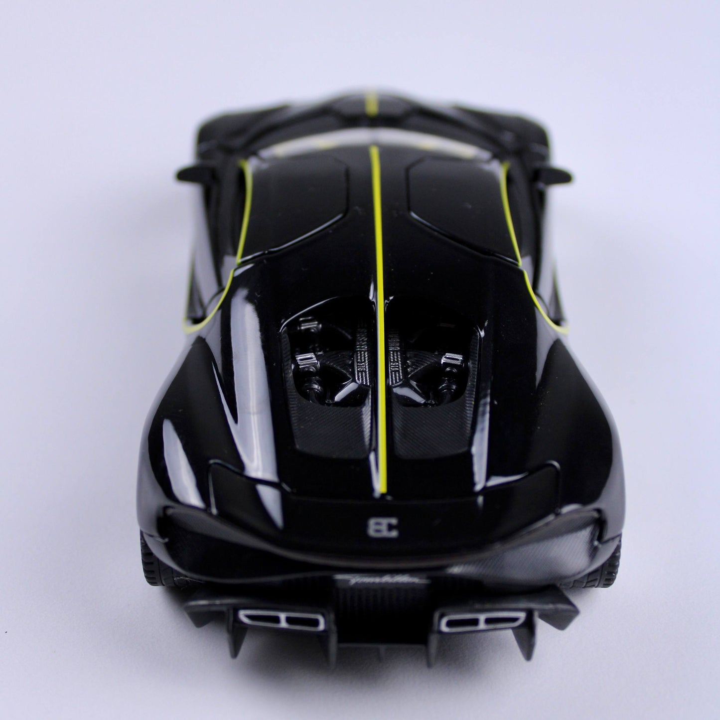 مجسم سيارة بوجاتي توربيون