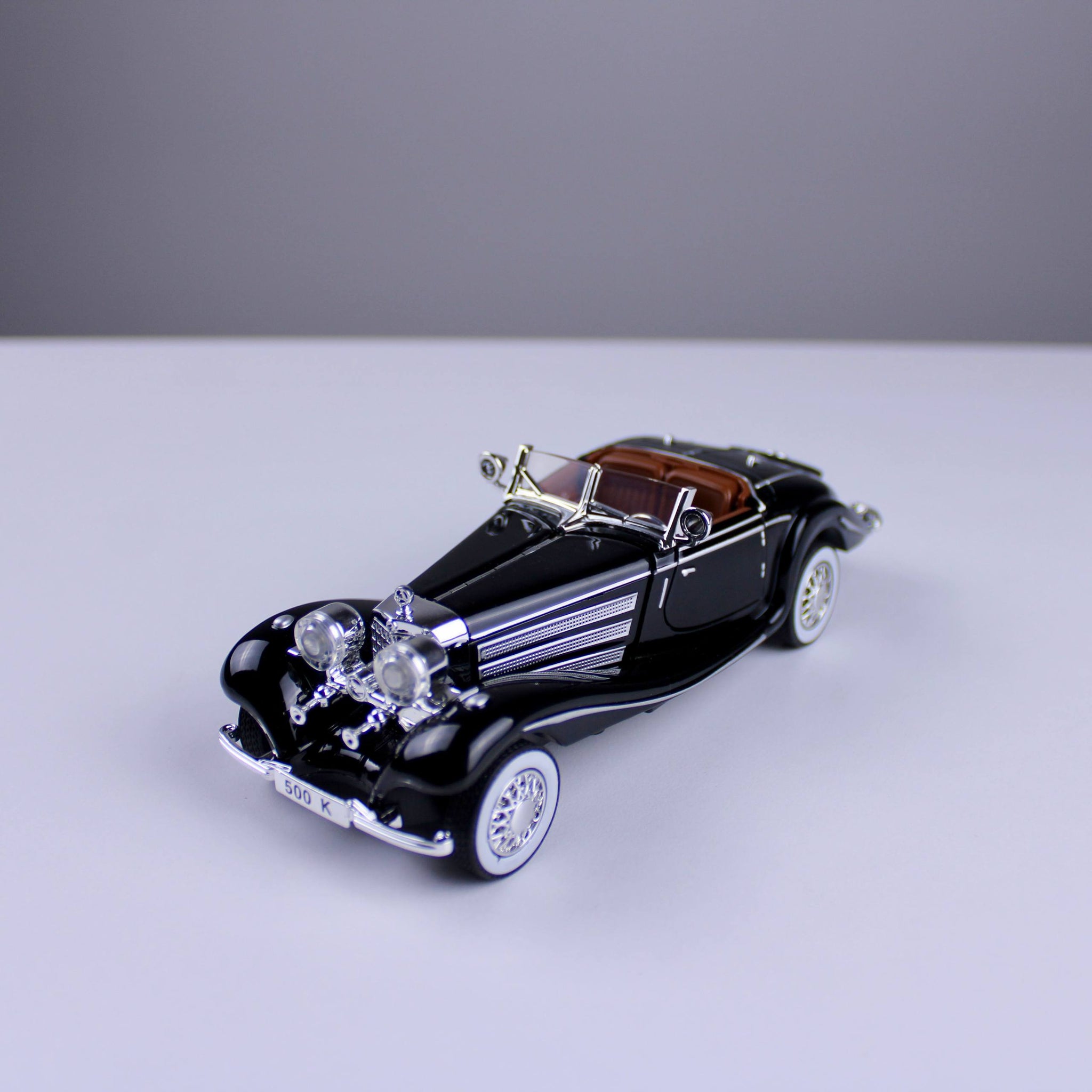 Mercedes-Benz 500K 1933 Die-Cast Model Car
