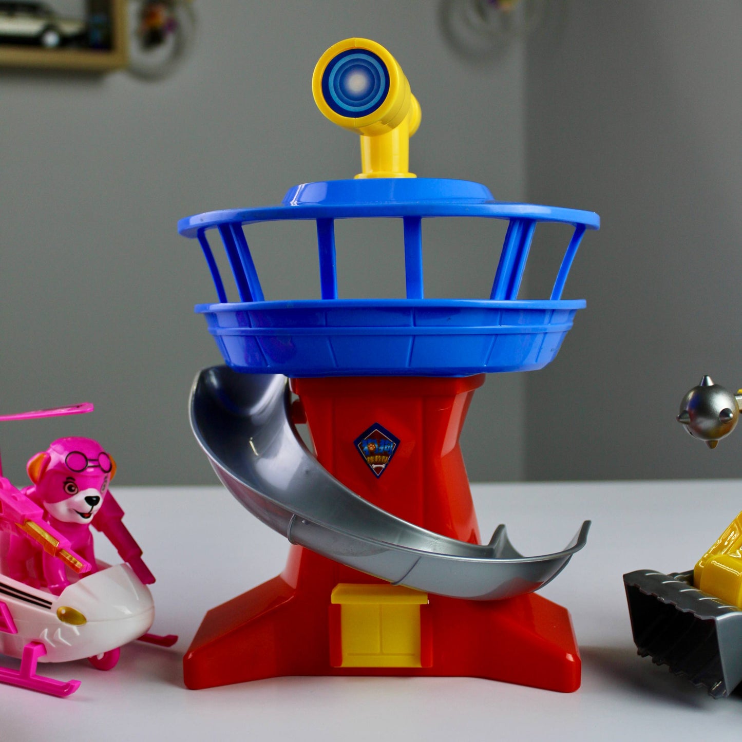 Paw Patrol Rescue Vehicles Set with Watch Tower