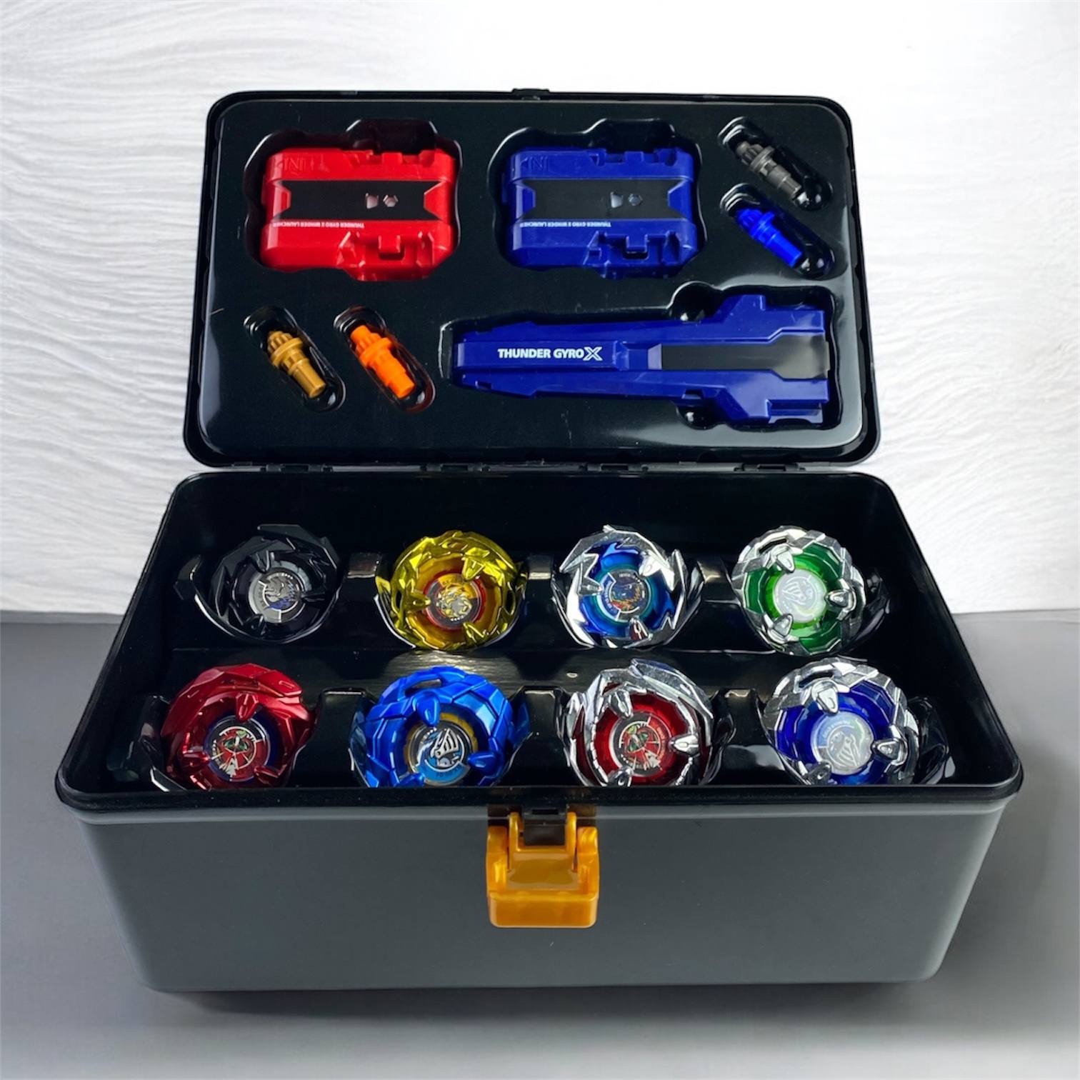 Thunder Gyro X Bey Battle Set – 17 Pieces