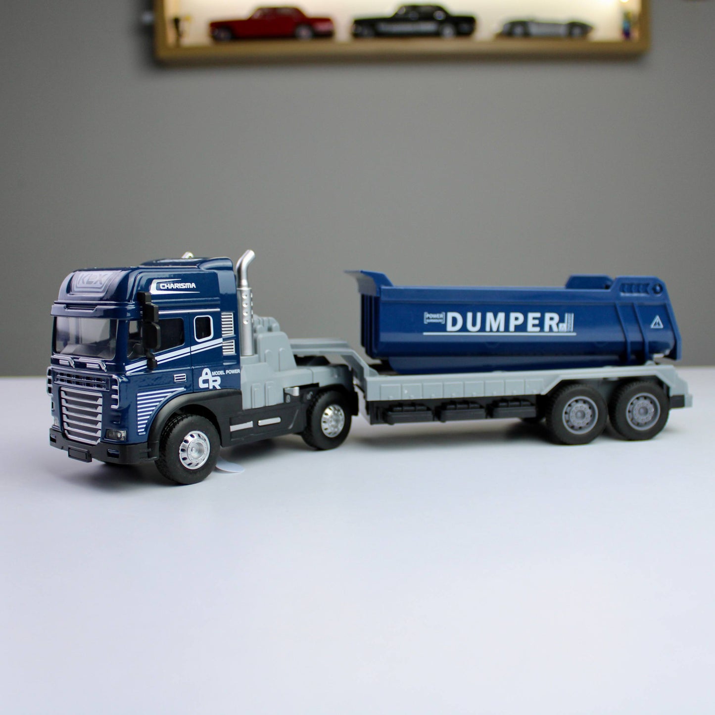 Dumper Truck Diecast Model – Light & Sound