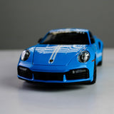Porsche 911 Turbo 1:24 Die-Cast Model Car