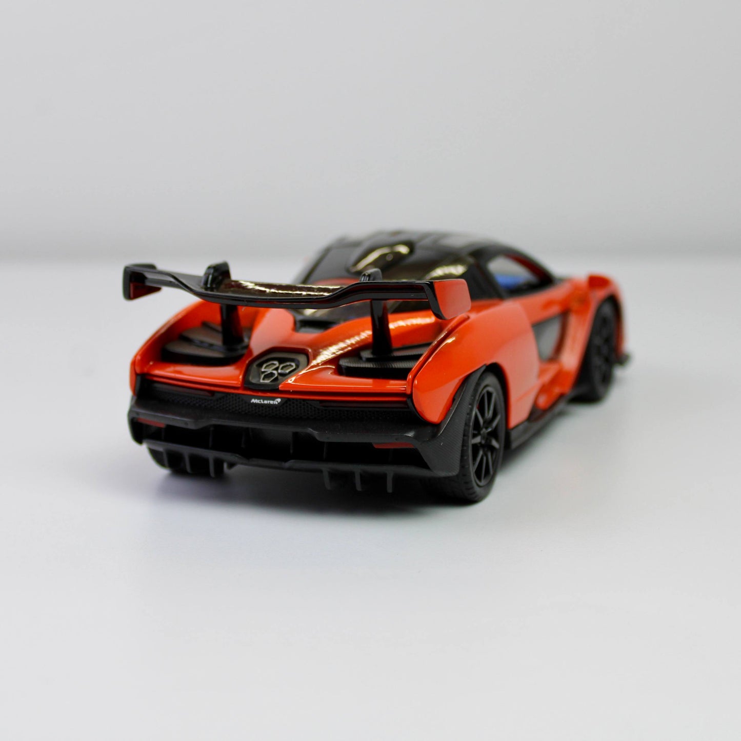 McLaren 1:24 Scale Die-Cast Car