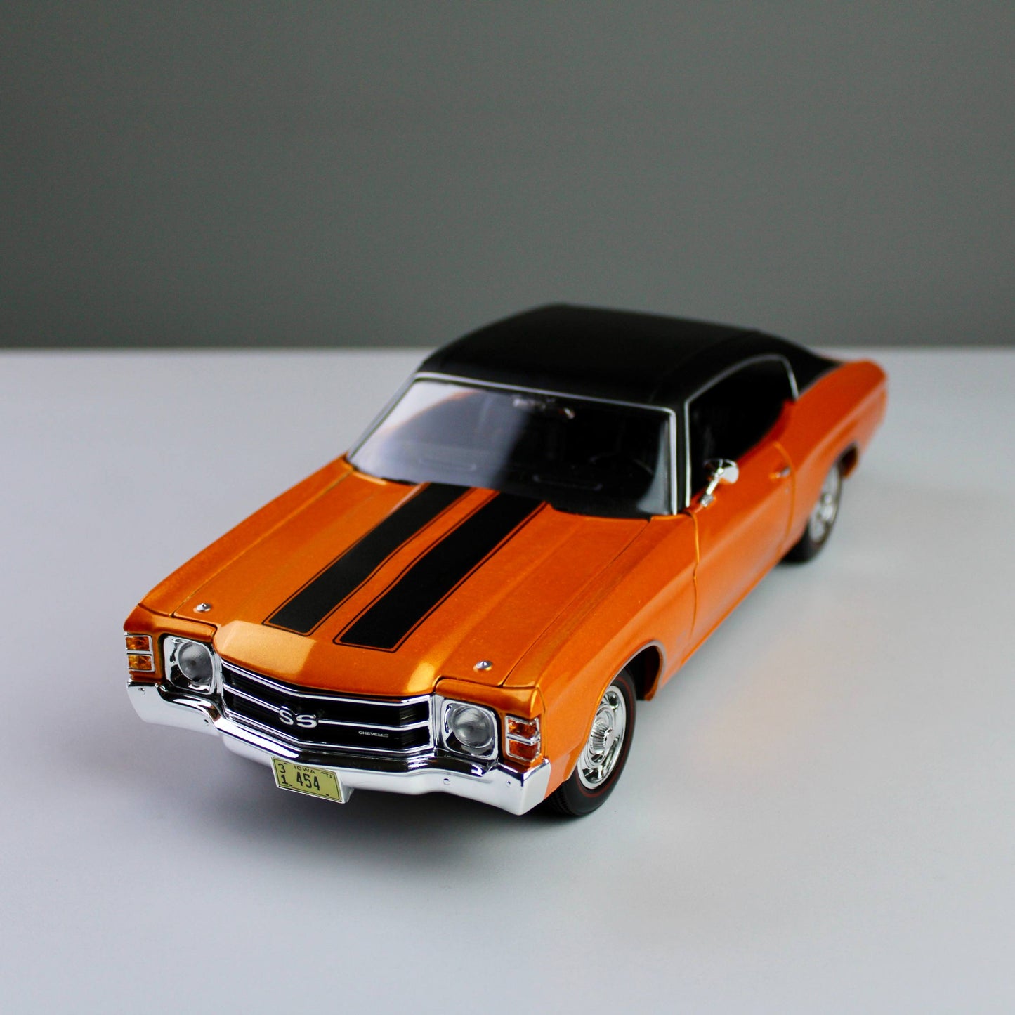 Maisto Chevrolet Chevelle SS 454 1971 1:18 Die-Cast Model Car