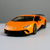 Bburago Lamborghini Huracán Performante 1:24 Die-Cast Model Car