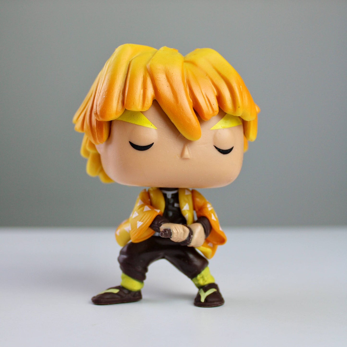 Funko Pop! Zenitsu Agatsuma – Demon Slayer Vinyl Figure