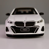 BMW 530Li 1:24 Die-Cast Model Car