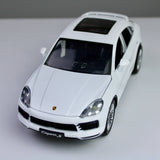 Porsche Cayenne S – 1:24 Die-Cast SUV Model with Light & Sound