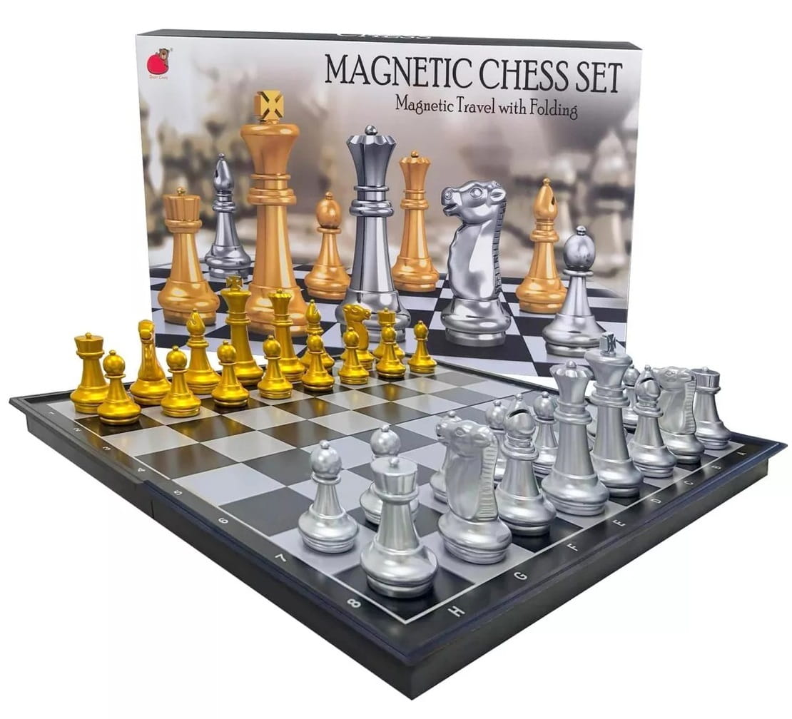 Luxury Magnetic Staunton Chess Set – Gold & Silver Edition (35.5 cm)