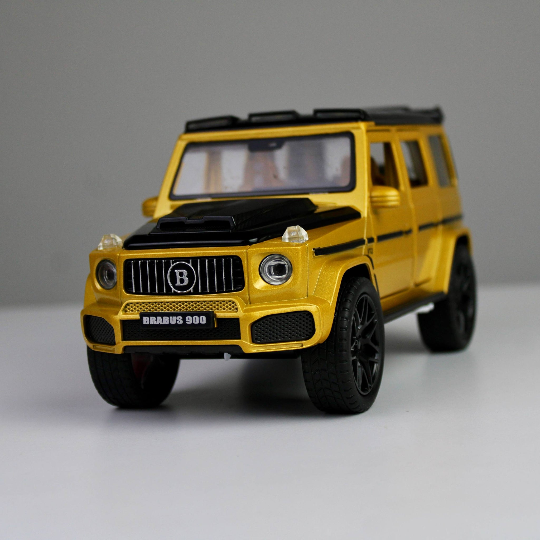 Mercedes-Benz G-Class Brabus Die-Cast 1:24 – Metal Model with Opening Doors, Lights & Sounds