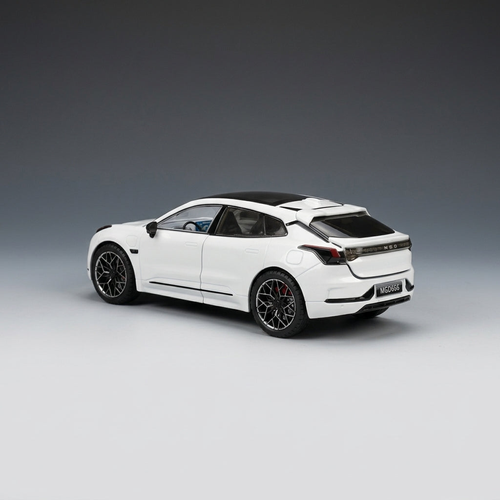 1:24 Plastic Zeekr 001 – Light & Sound Model Car