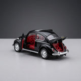 1:24 Plastic Volkswagen Beetle Classic – Light & Sound