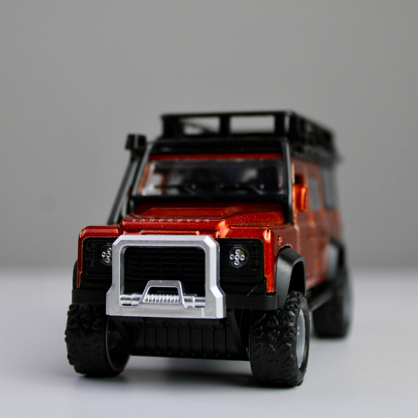 Land Rover Defender Diecast Model 1:38