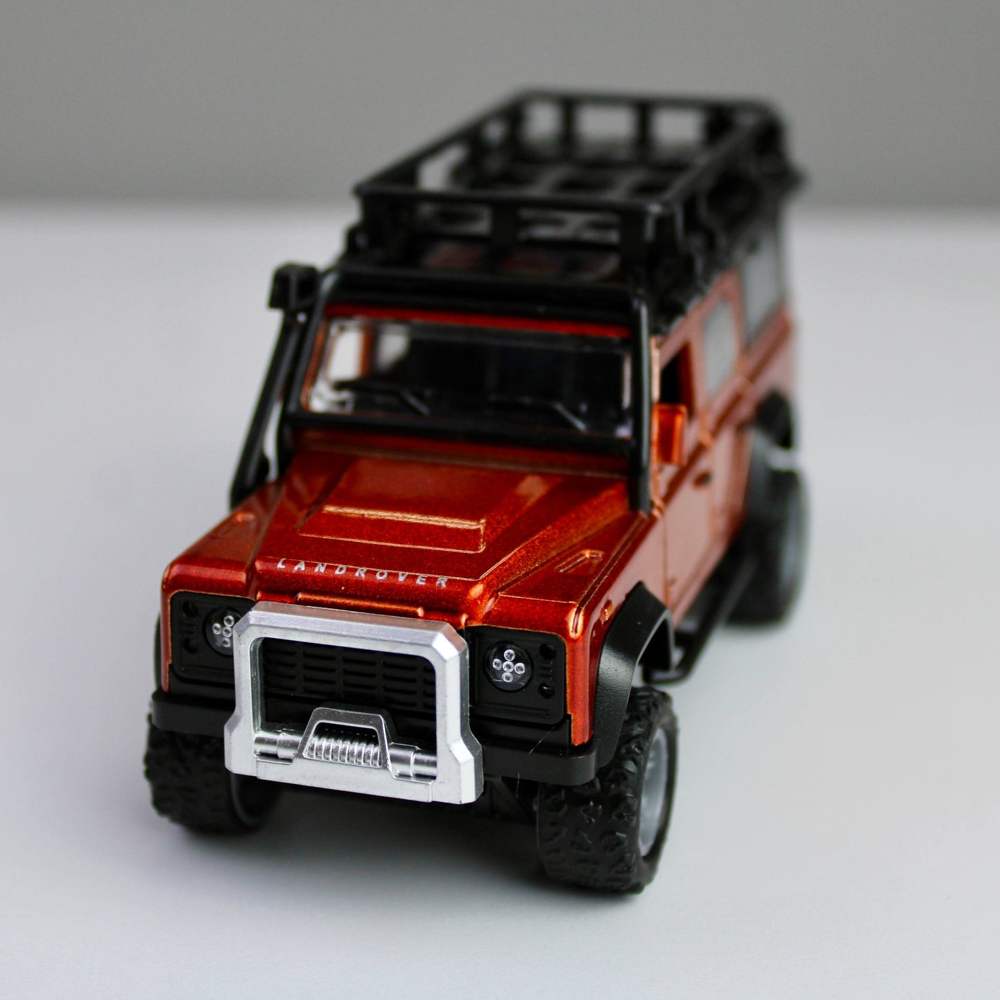 Land Rover Defender Diecast Model 1:38