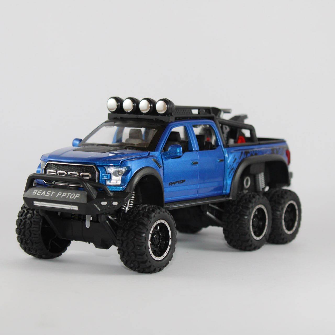 Ford Raptor Die-Cast Model Car 1:28 Scale with Motorcycle