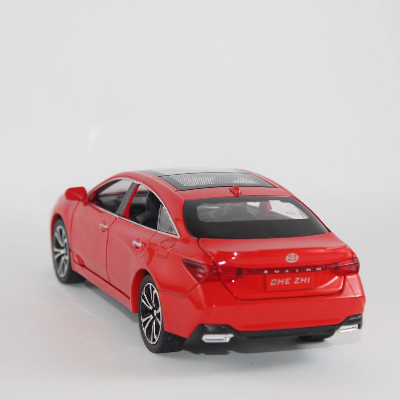 Toyota Avalon – 1:24 Scale Die-Cast Model