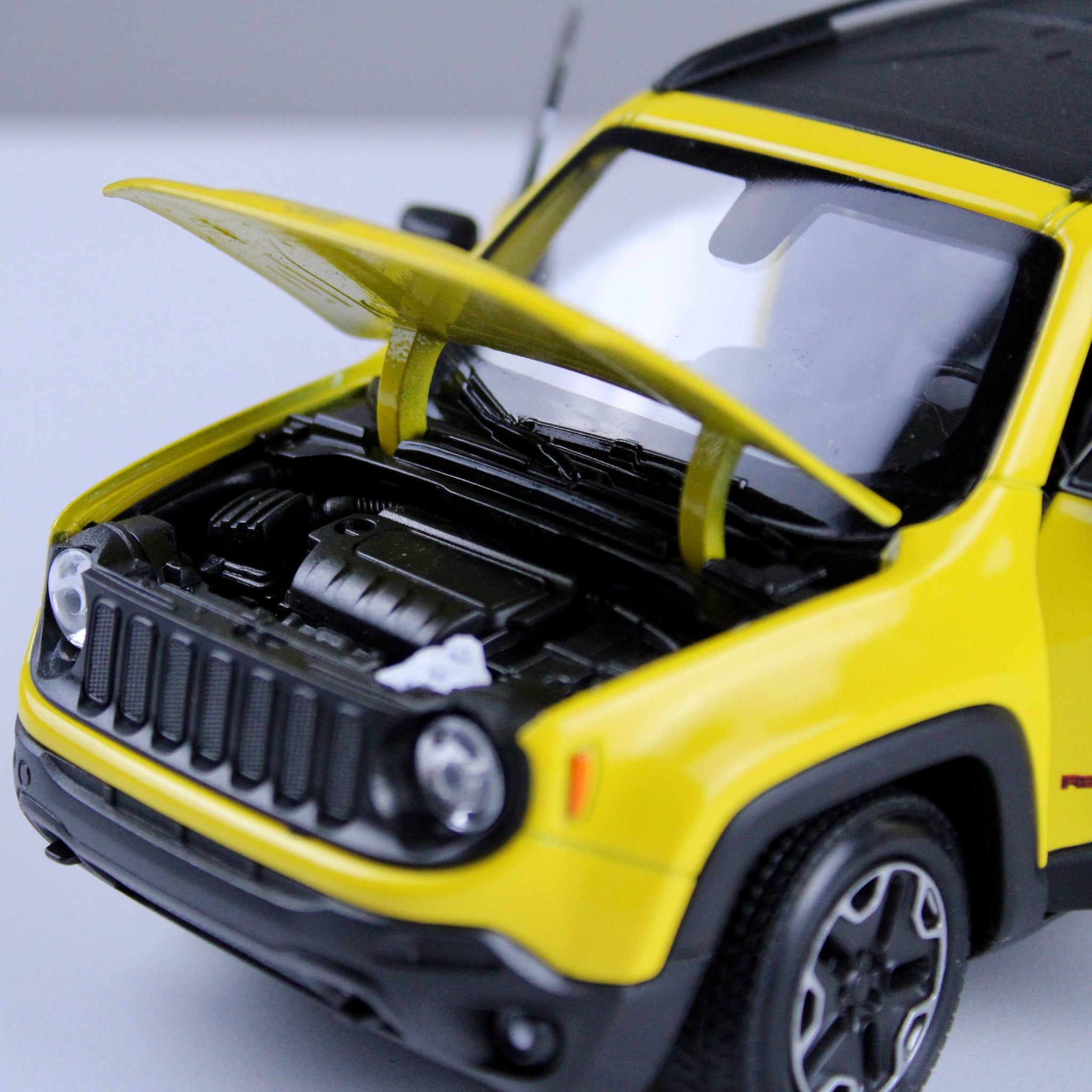 Jeep Renegade Trailhawk Die-Cast Model