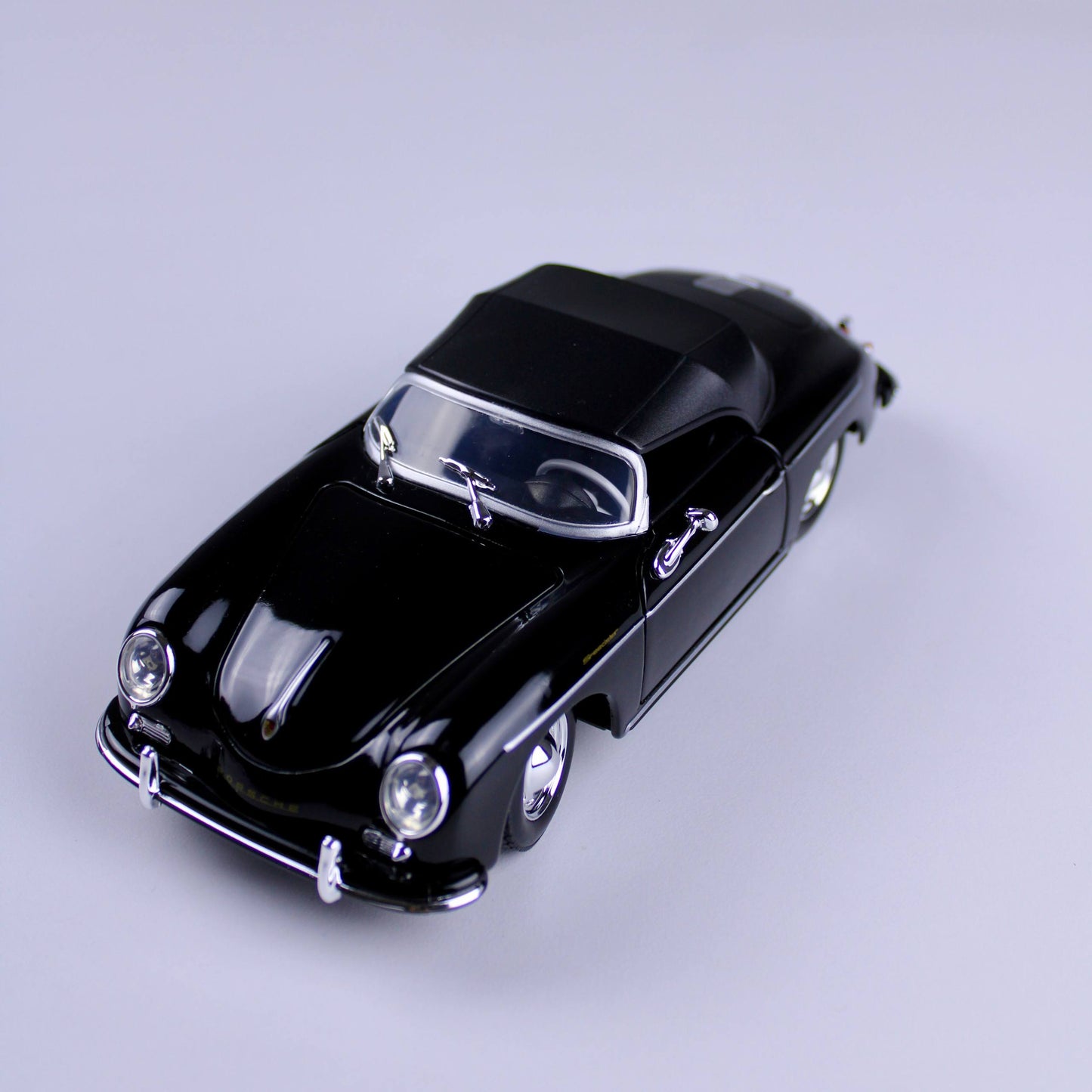 مجسم سيارة بورش 356A سبيدستر (Porsche 356A Speedster)