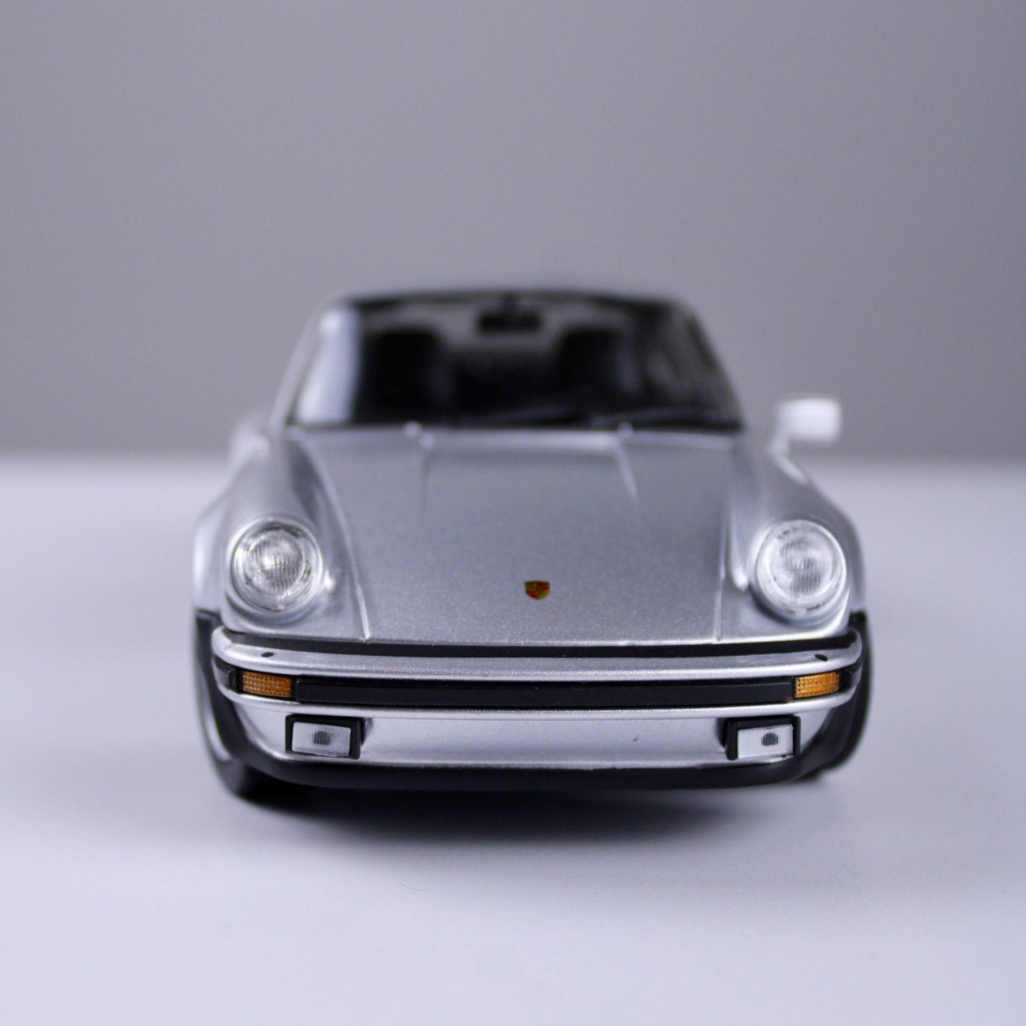Porsche 911 Turbo Die-Cast Model – Silver