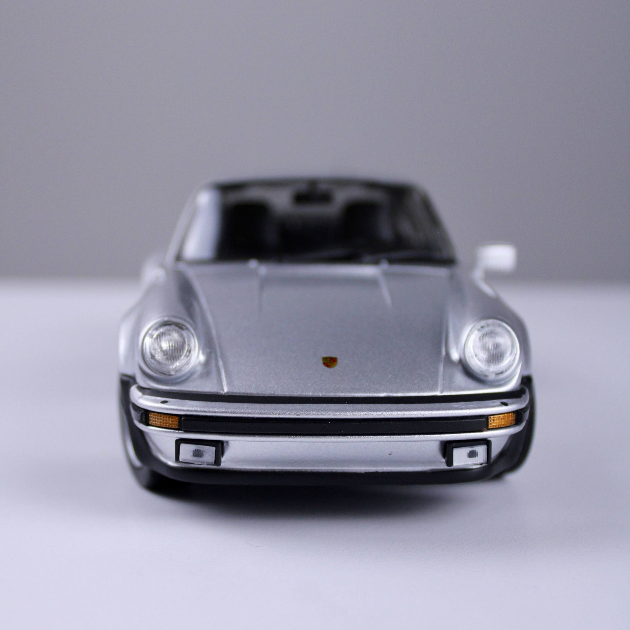 Porsche 911 Turbo Die-Cast Model – Silver