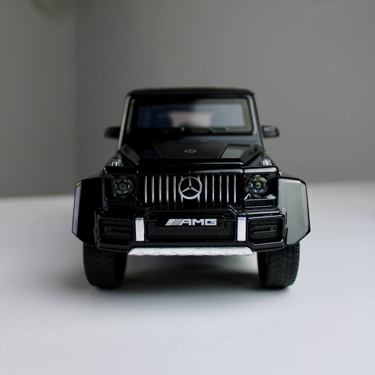 مجسم Mercedes-Benz G63 AMG – مقاس 1:24