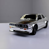 Retro Drift RC – سيارة تحكم عن بعد بمقياس 1:16