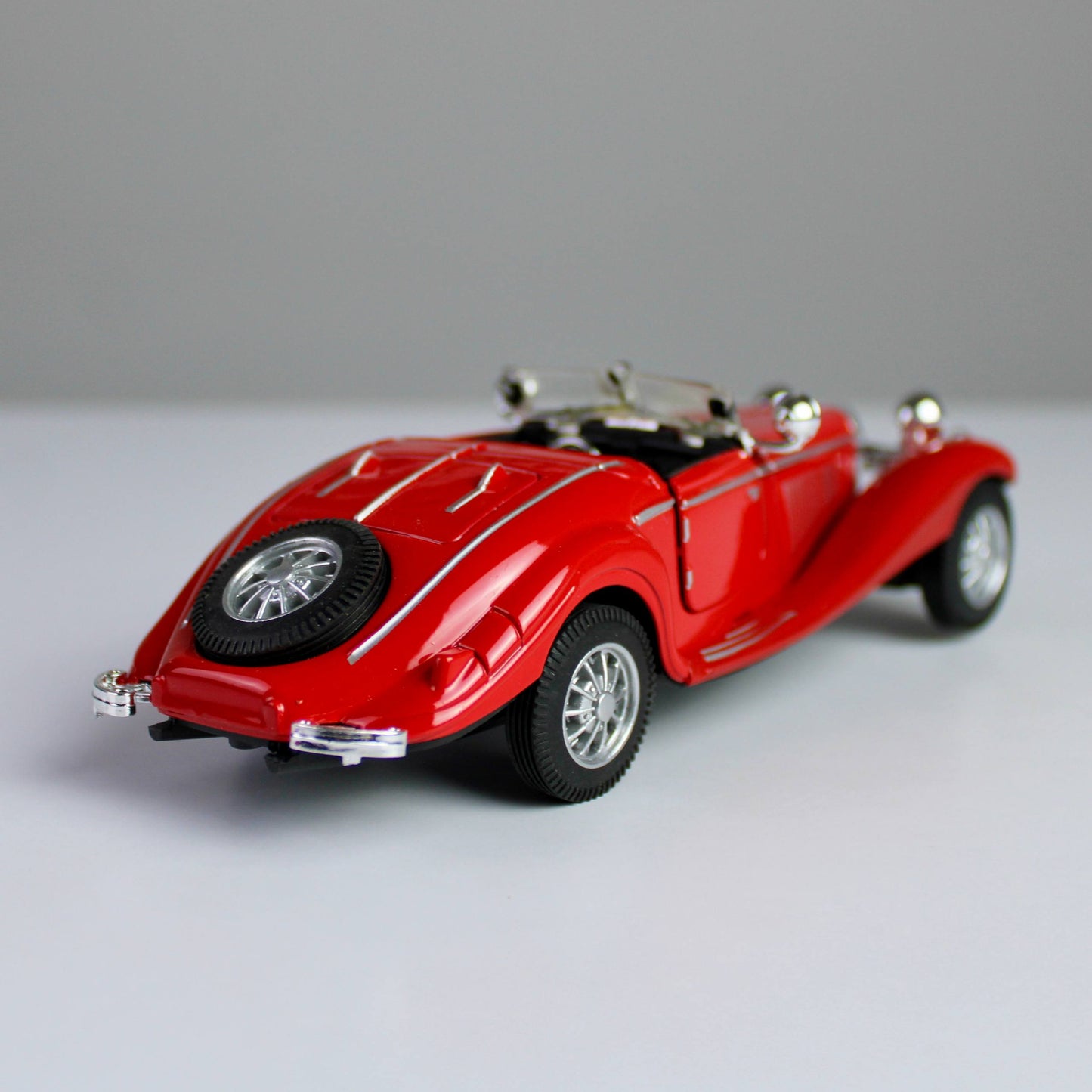 Mercedes 500K Classic 1:28
