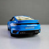Porsche 911 Turbo 1:24 Die-Cast Model Car