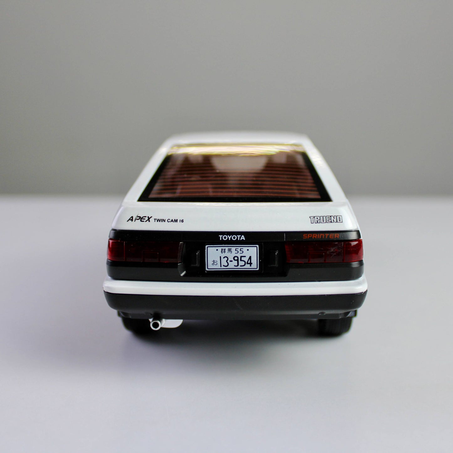 Toyota Sprinter Trueno AE86 1:24 Die-Cast Model Car