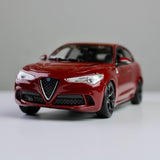 Bburago Alfa Romeo Stelvio 1:24 Die-Cast Model Car