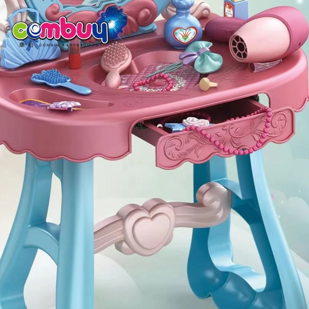 Dream Dressing Table – 29 Pieces Princess Vanity Set
