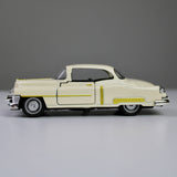 Classic Cadillac Die-Cast Model Car – 1:32 Scale