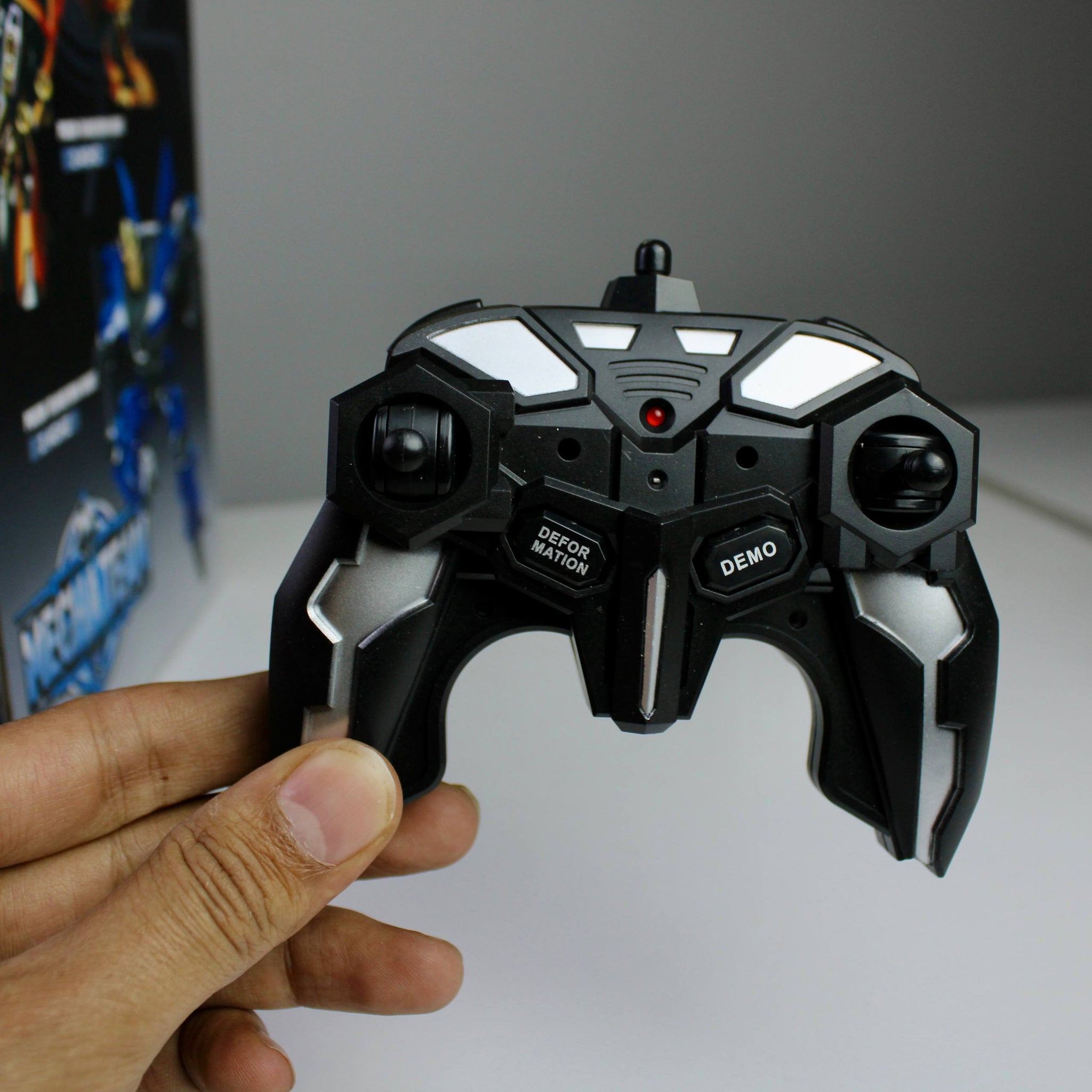 Thunderstorm Transforming RC Car – 1:12 Scale