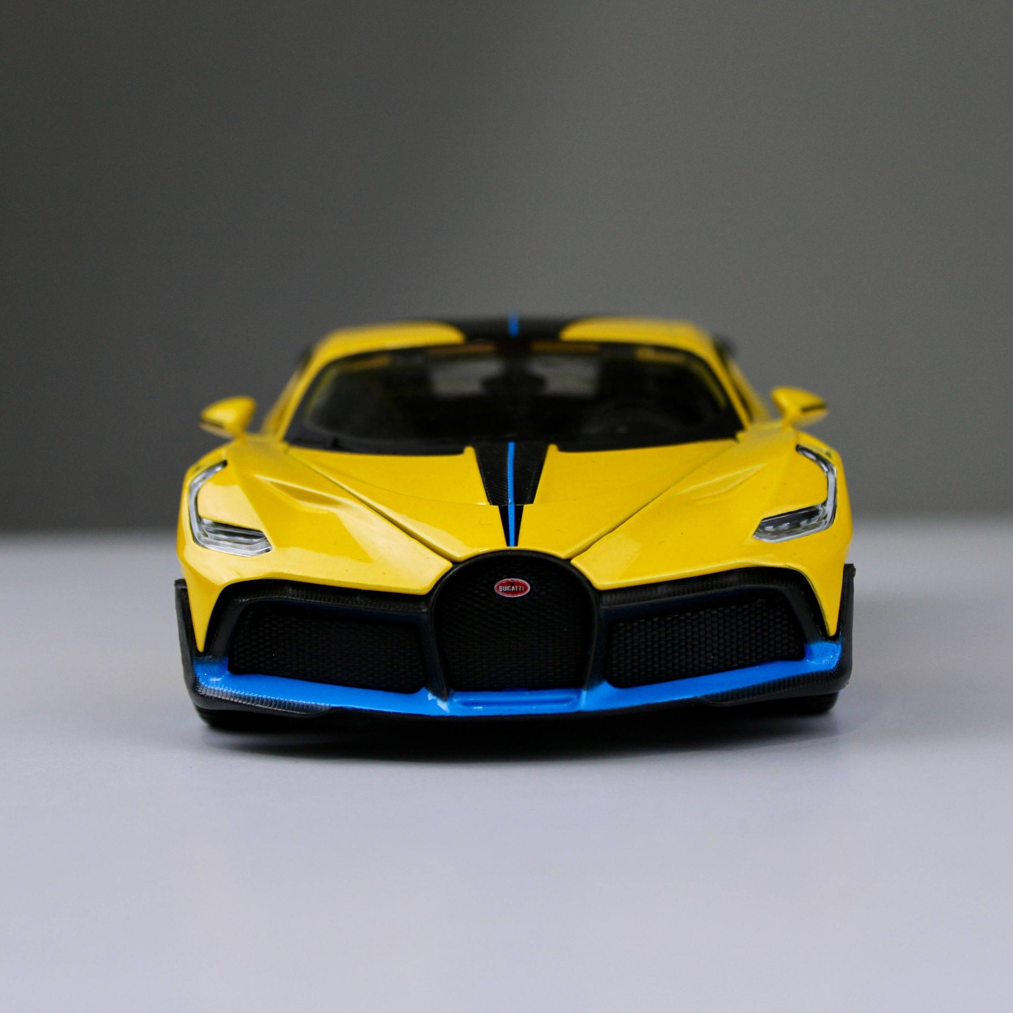 Bugatti Divo Die-Cast Model Car – Maisto (1:24 Scale)