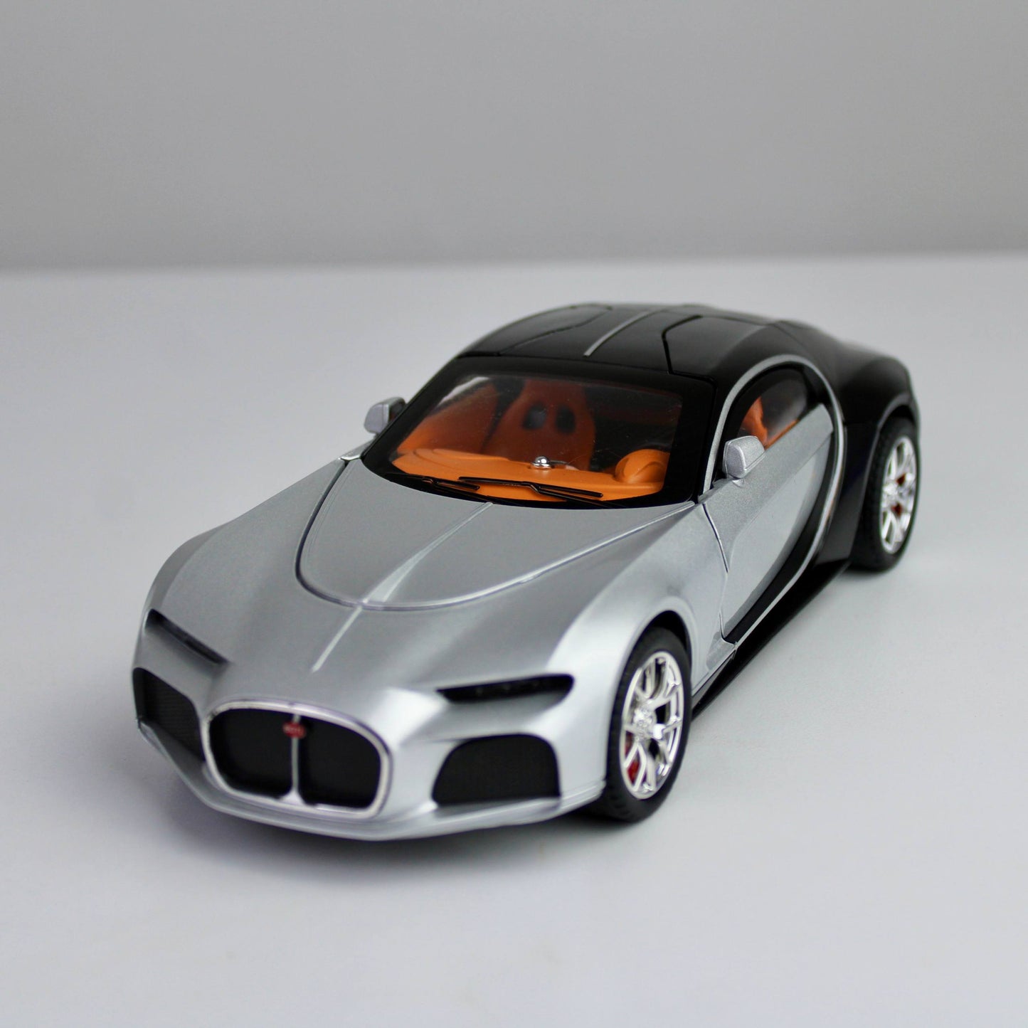 BUGATTI ATLANTIC – 1:24 Scale Die-Cast Model