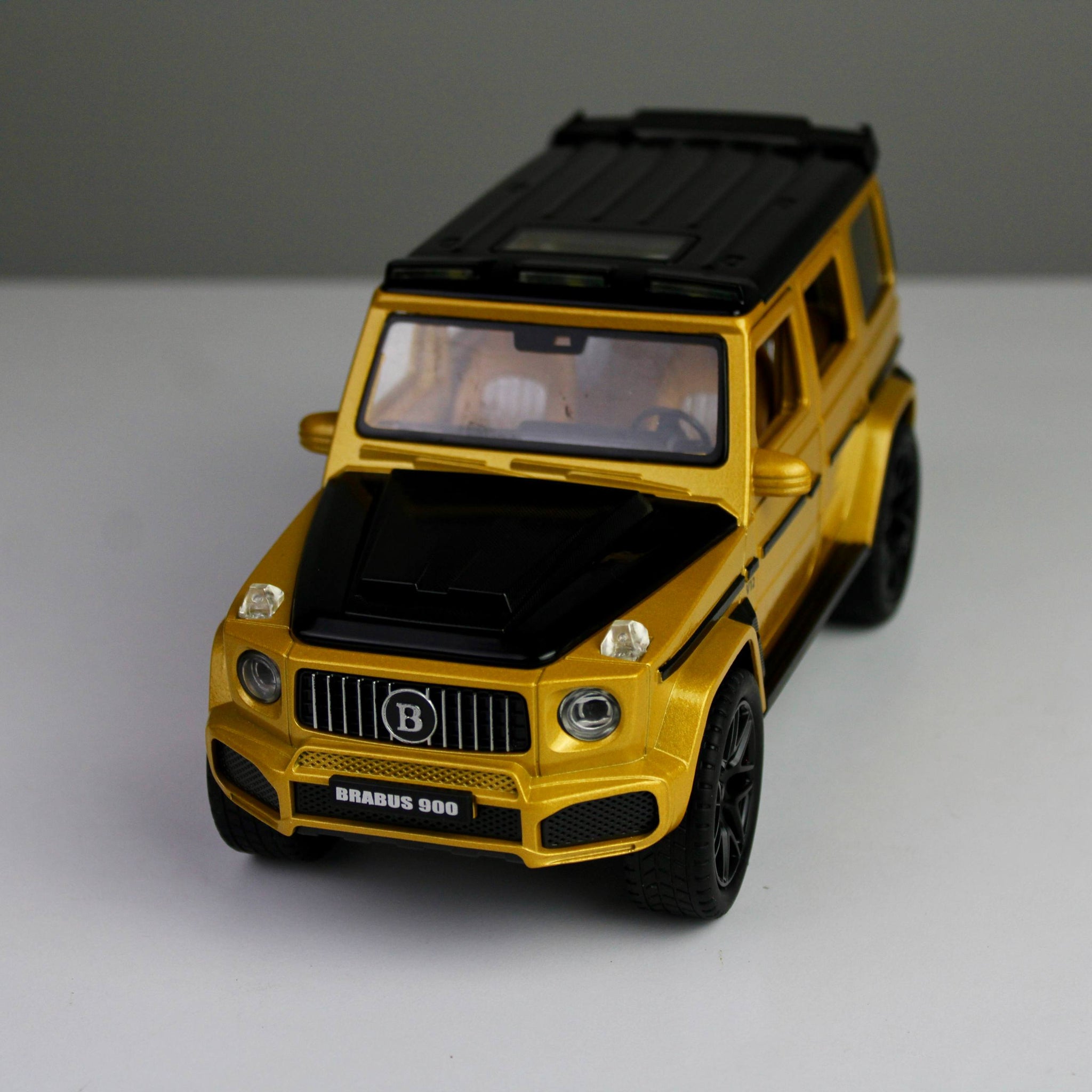 Mercedes-Benz G-Class Brabus Die-Cast 1:24 – Metal Model with Opening Doors, Lights & Sounds