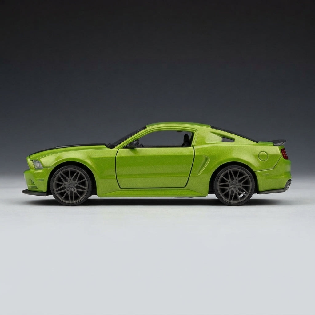 Maisto Ford Mustang Street Racer 2014 1:24 – Die-Cast Model Car