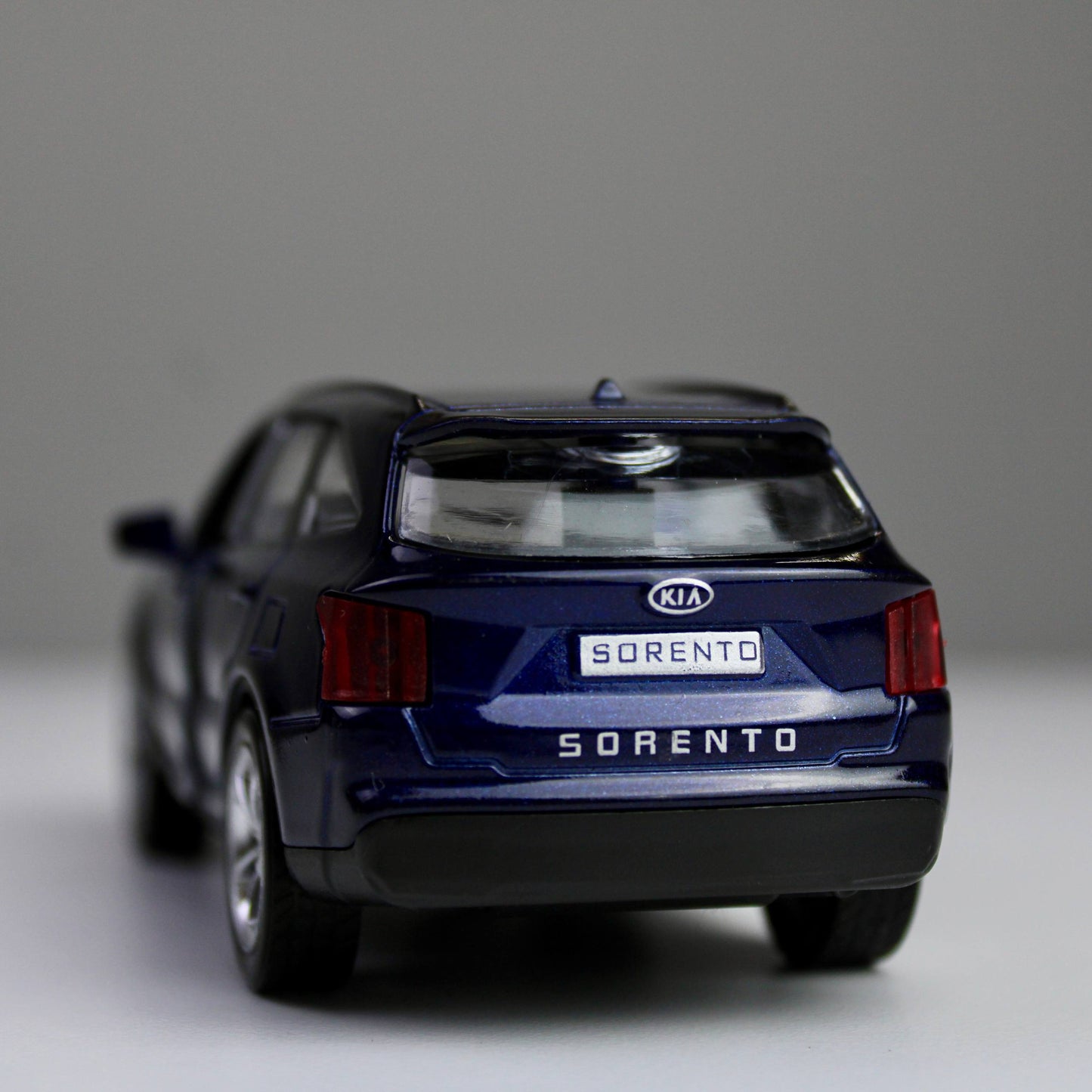 Kia Sorento Diecast Model 1:38