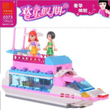 مجموعة بيي تشي Happy Holiday – سفينة كروز وردية مع Angel وKitty | 196 قطعة