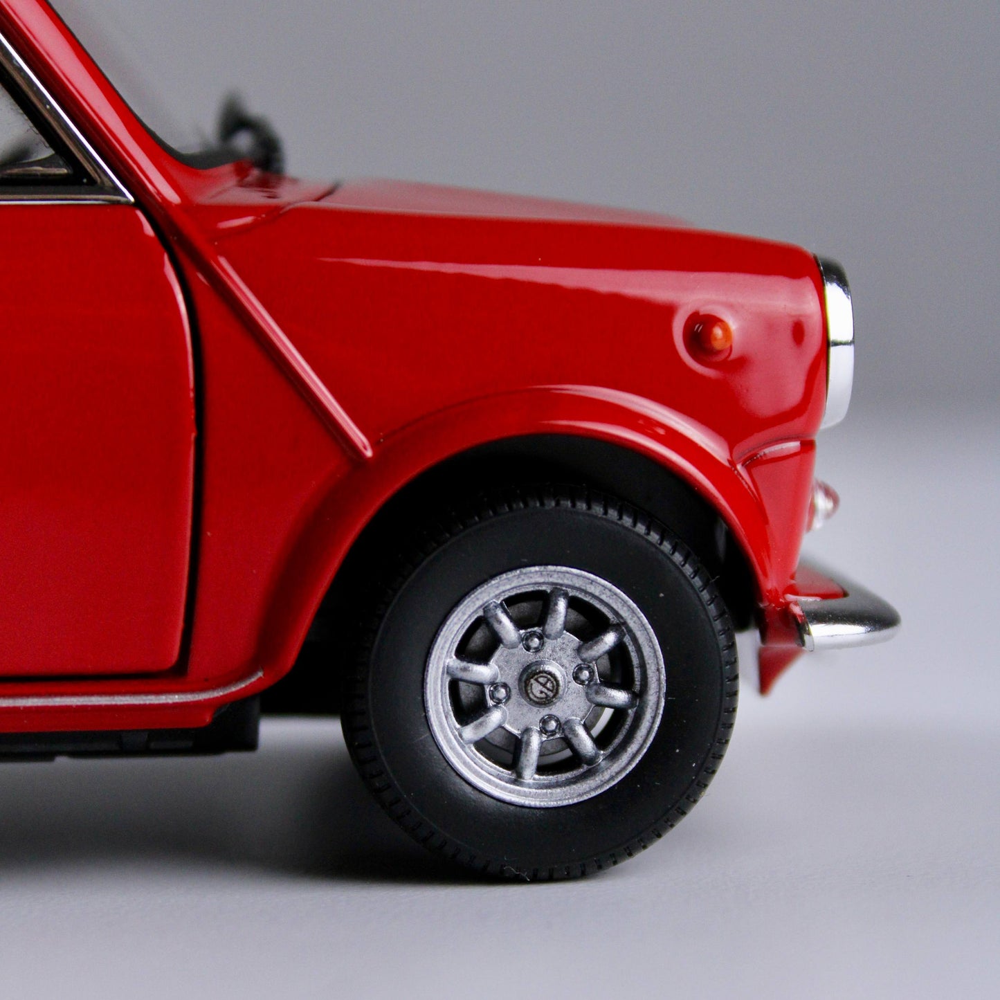 Mini Cooper 1300 Die-Cast Model – Red