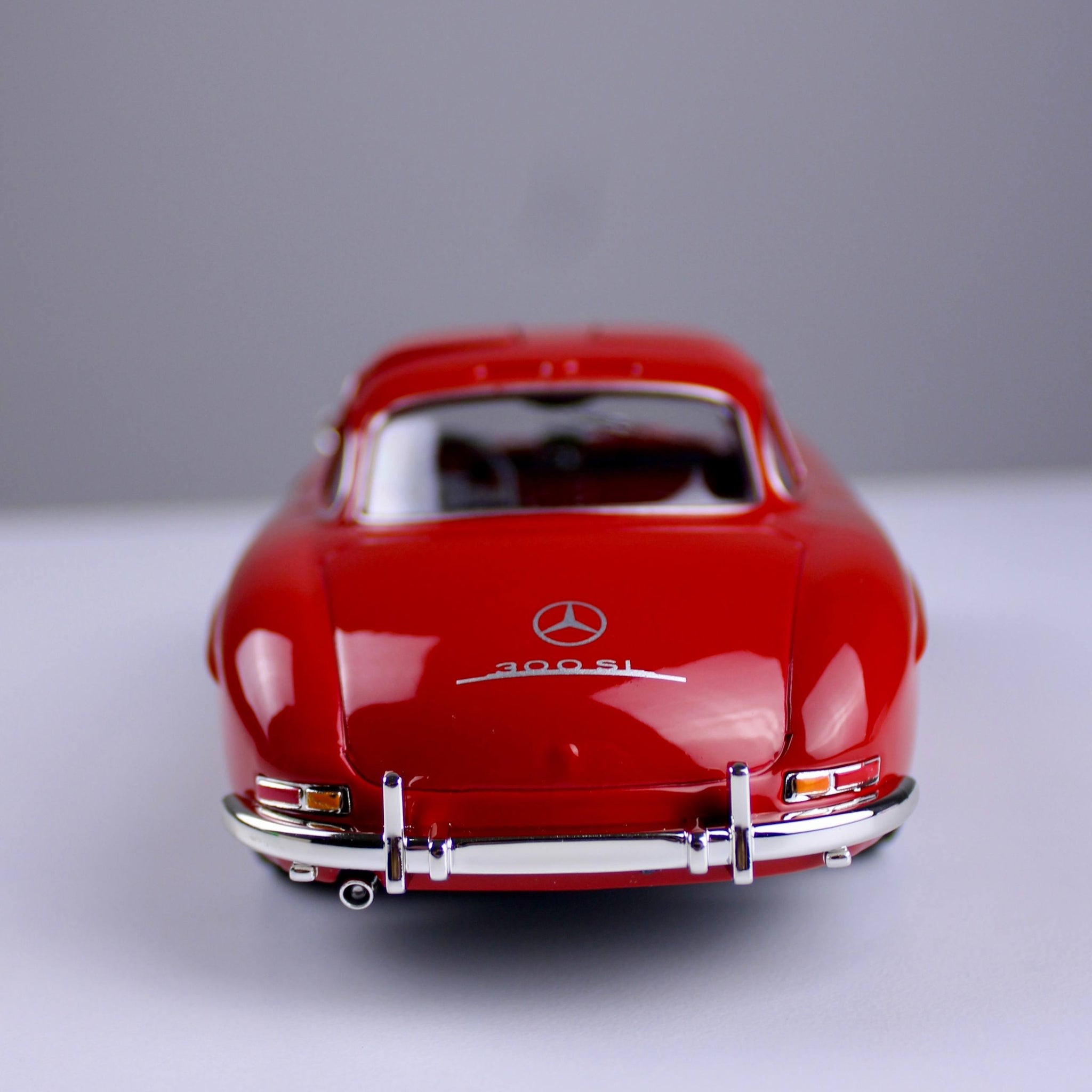 Mercedes-Benz 300 SL - Red