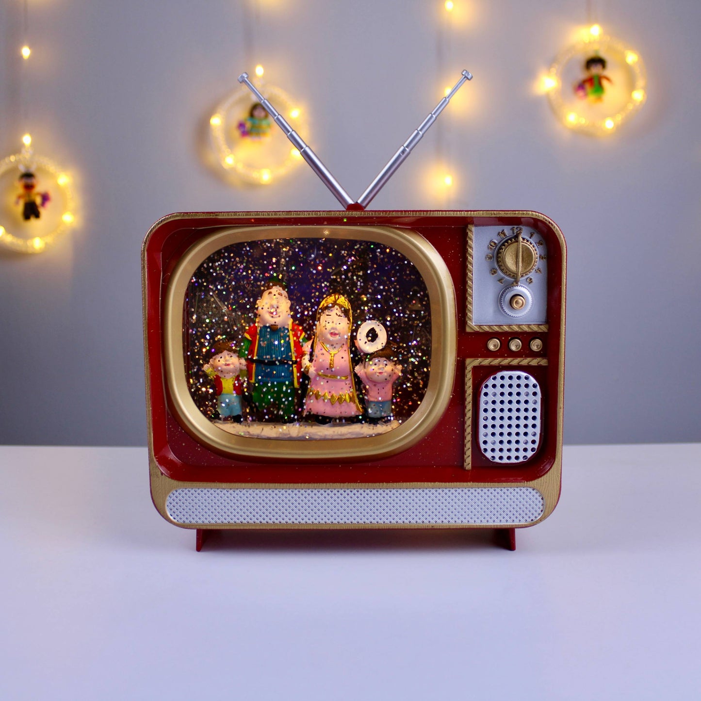 فانوس رمضان تريند – شكل تلفزيون قديم