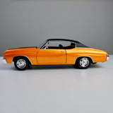 Maisto Chevrolet Chevelle SS 454 1971 1:18 Die-Cast Model Car