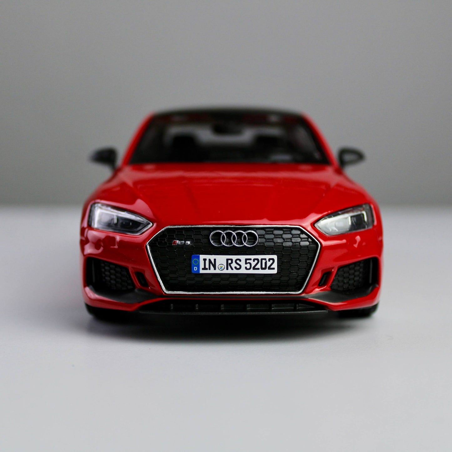 Bburago Audi RS 5 Coupe 1:24 Die-Cast Model Car