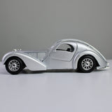 Bburago Bugatti Atlantic 1:24 Die-Cast Model Car – Star Collezione