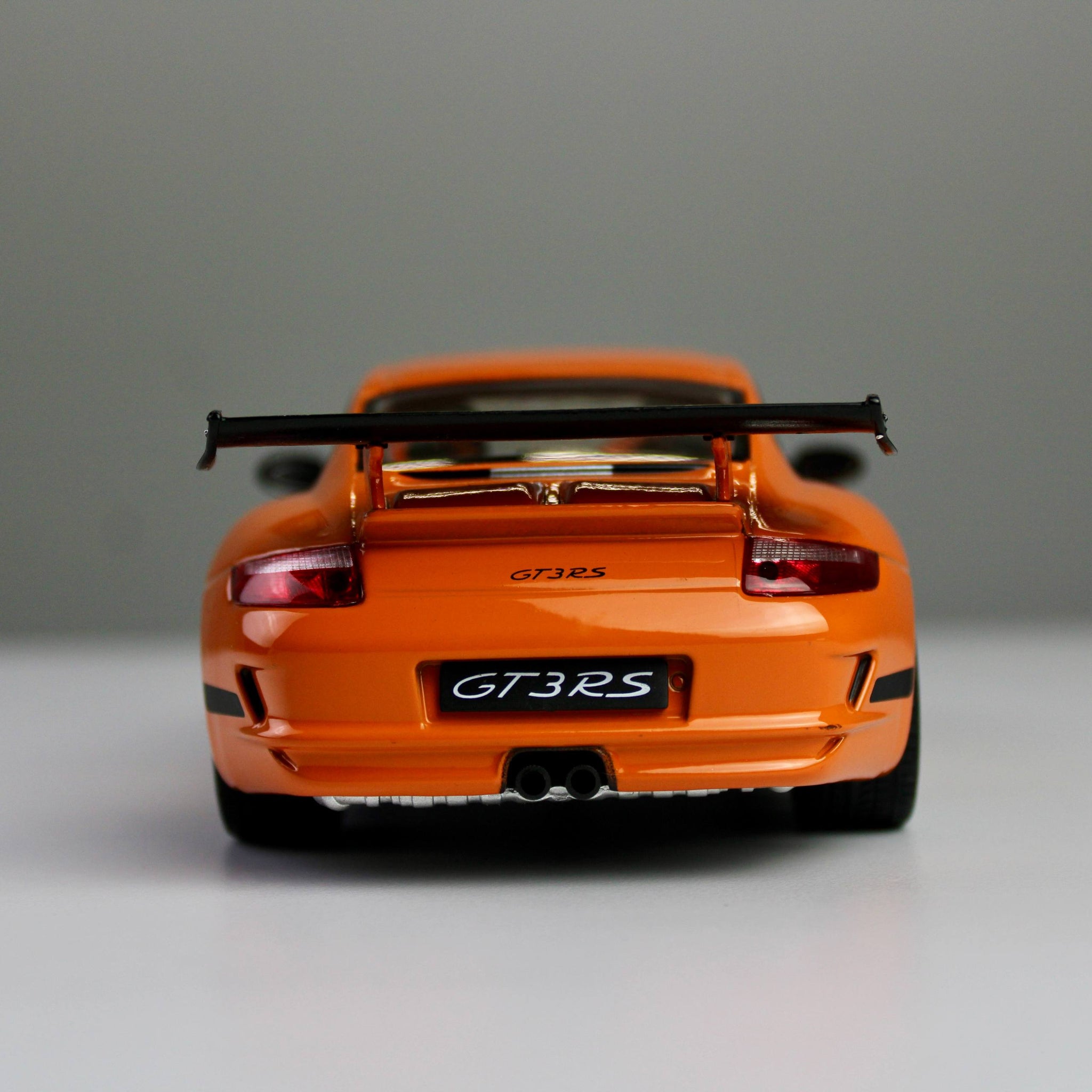 سيارة ويلي بورش 911 جي تي 3 آر إس طراز 1:24 مصبوبة - سلسلة NEX إصدار Orange Track Performance
