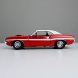 Maisto Dodge Challenger R/T Coupe 1970 1:24 Die-Cast Model Car
