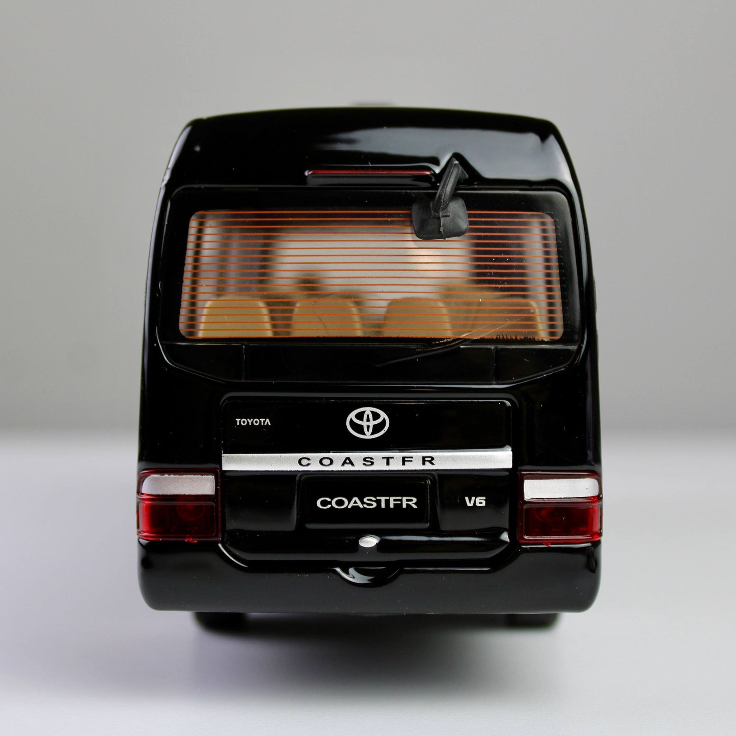 Toyota Coaster Die-Cast Bus Model – Premium Collectible with Light & Sound Pull-Back Action