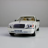 Mercedes-Benz S320 Classic Model Car – 1:24 Scale